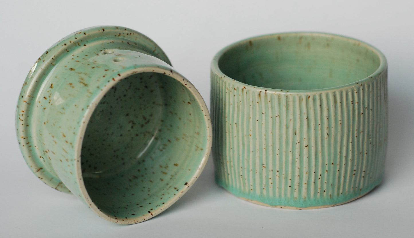 Maselniczka w prążki